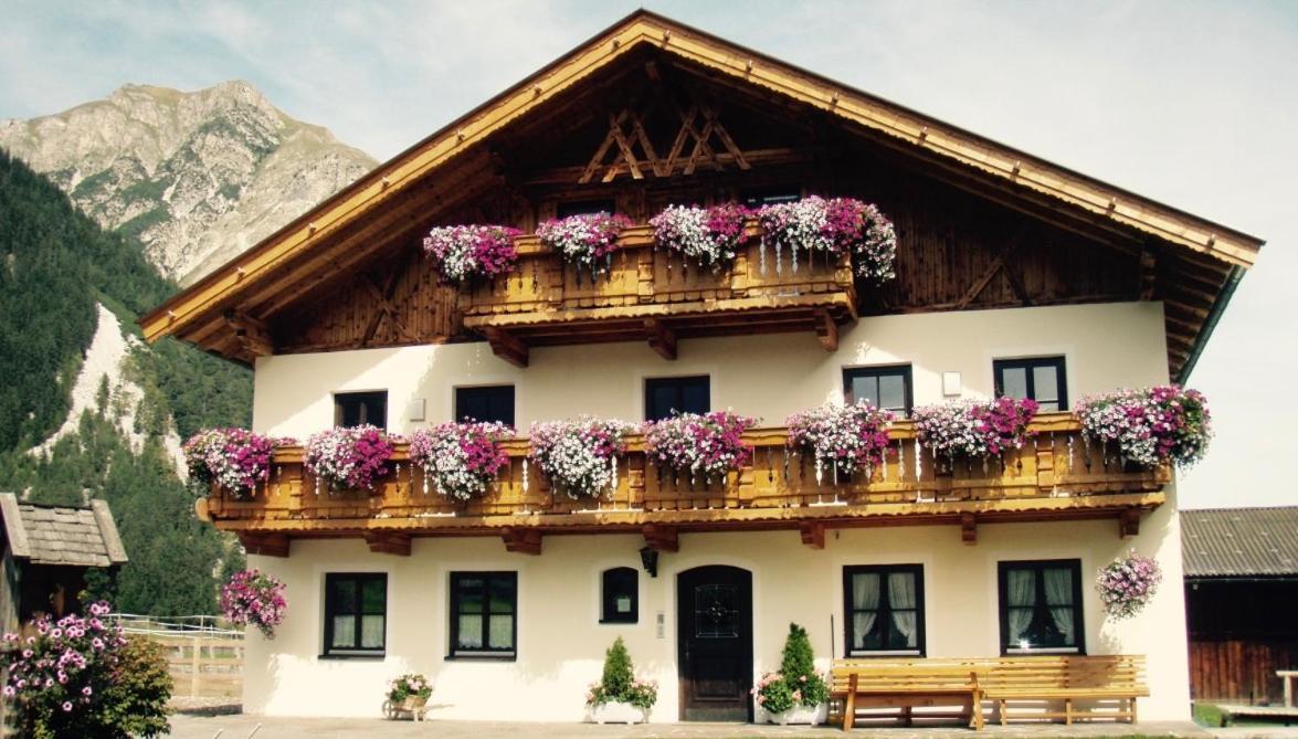 Auenhof Apartment Gschnitz Exterior foto